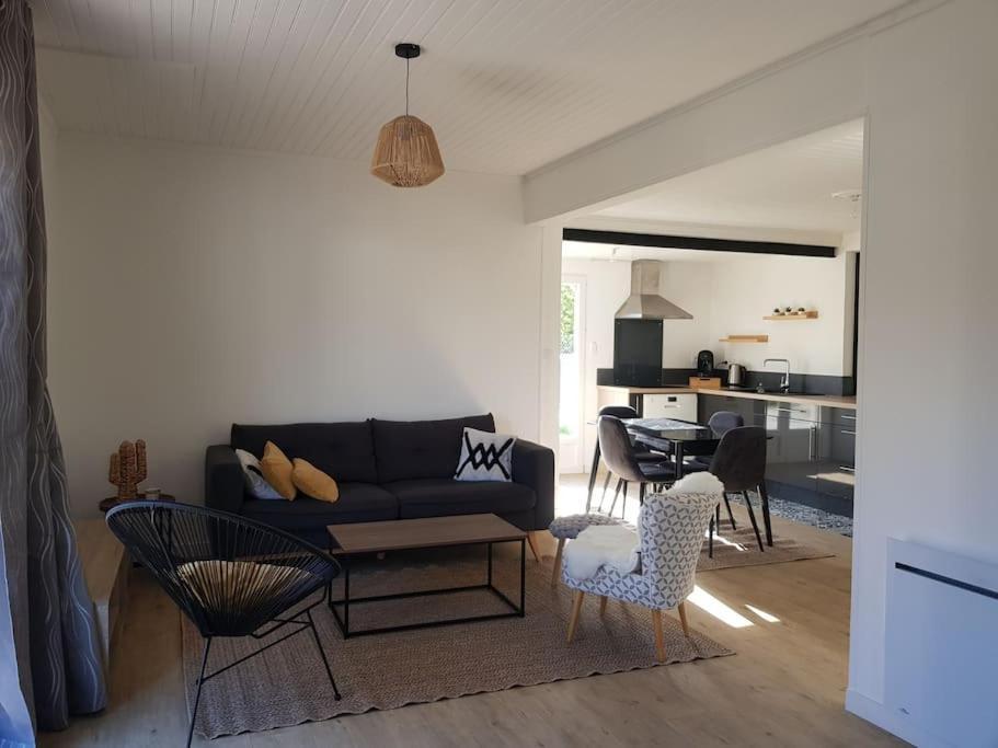 Maison Proche Clermont-fd Entre Chu Et Cezeaux -parking Holiday home *